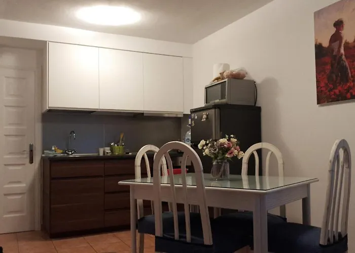 Popcorn Apartment